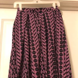 LuLaRoe lavender w black design Madison skirt 2XL